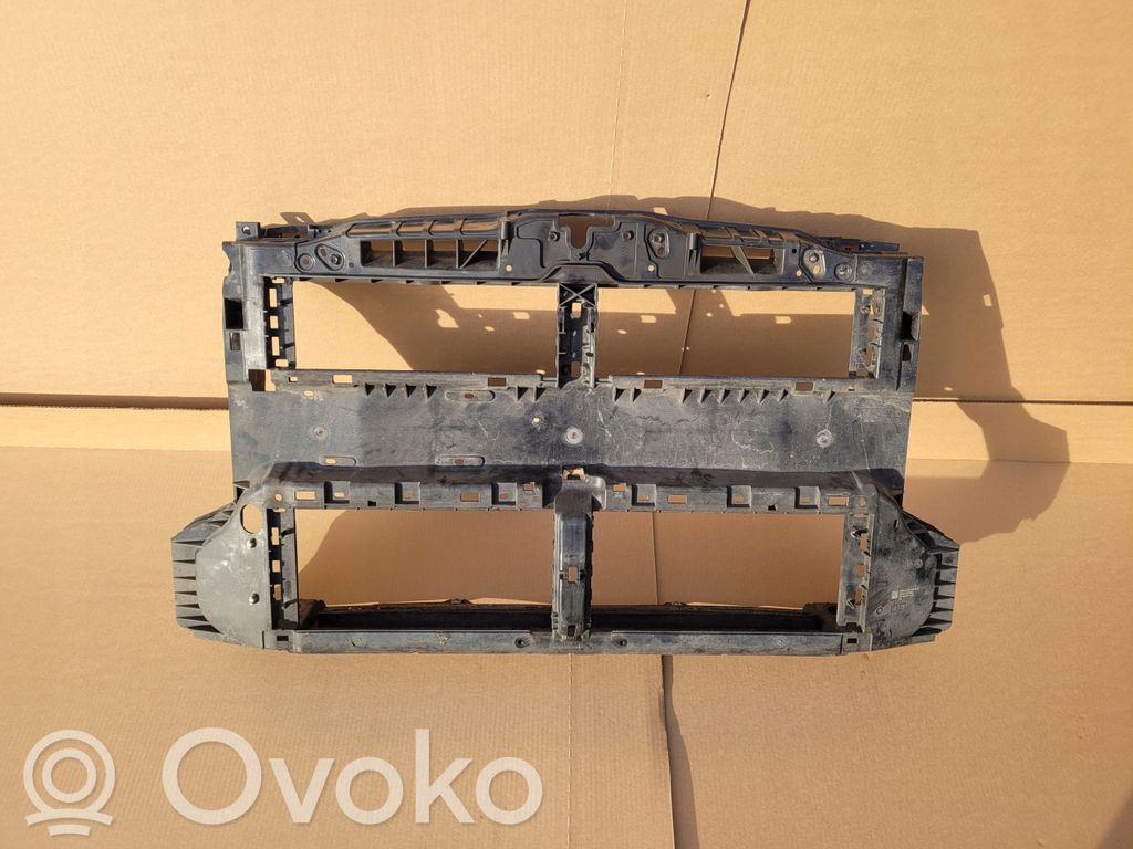 Ford Focus Radiatorių panelė 