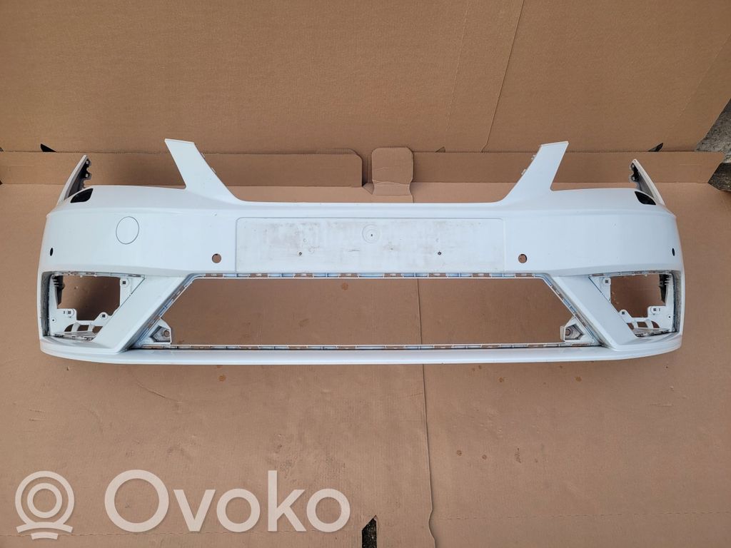Seat Leon (5F) Front bumper 