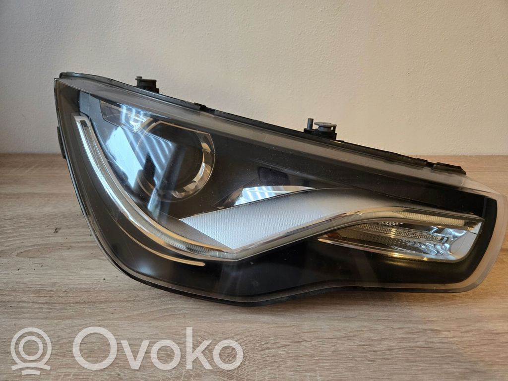 Audi A1 Headlight/headlamp 