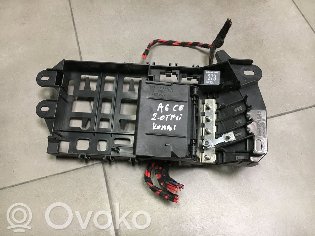 Audi A6 S6 C6 4F Fuse box set 