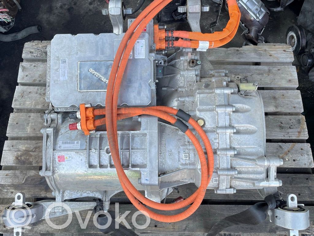 Audi E-tron GT Sudedamo stogo mechanizmo varikliukas 