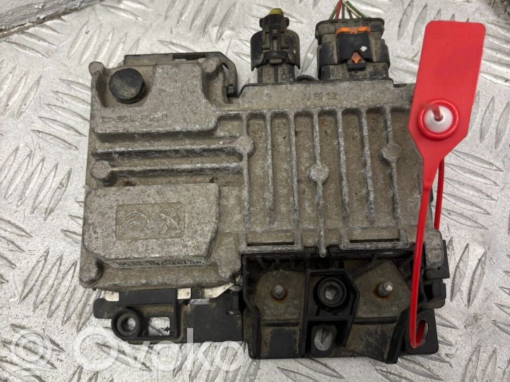 Citroen C4 Cactus Trunk lid opening control unit 