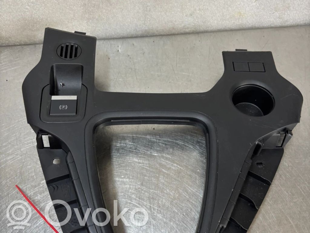 Toyota Proace Другая деталь салона 