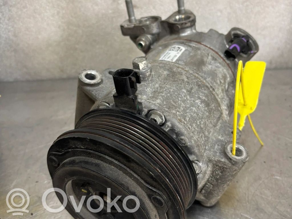 Ford Fiesta Air conditioning (A/C) compressor (pump) 