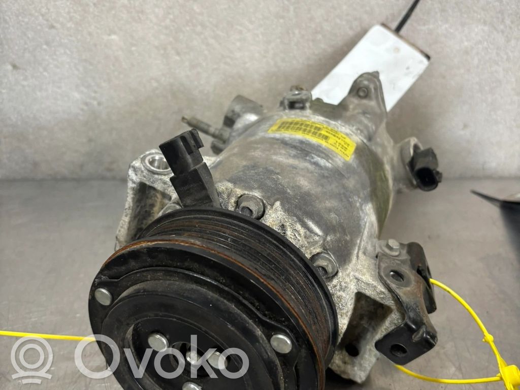 Ford Fiesta Compresseur de climatisation 