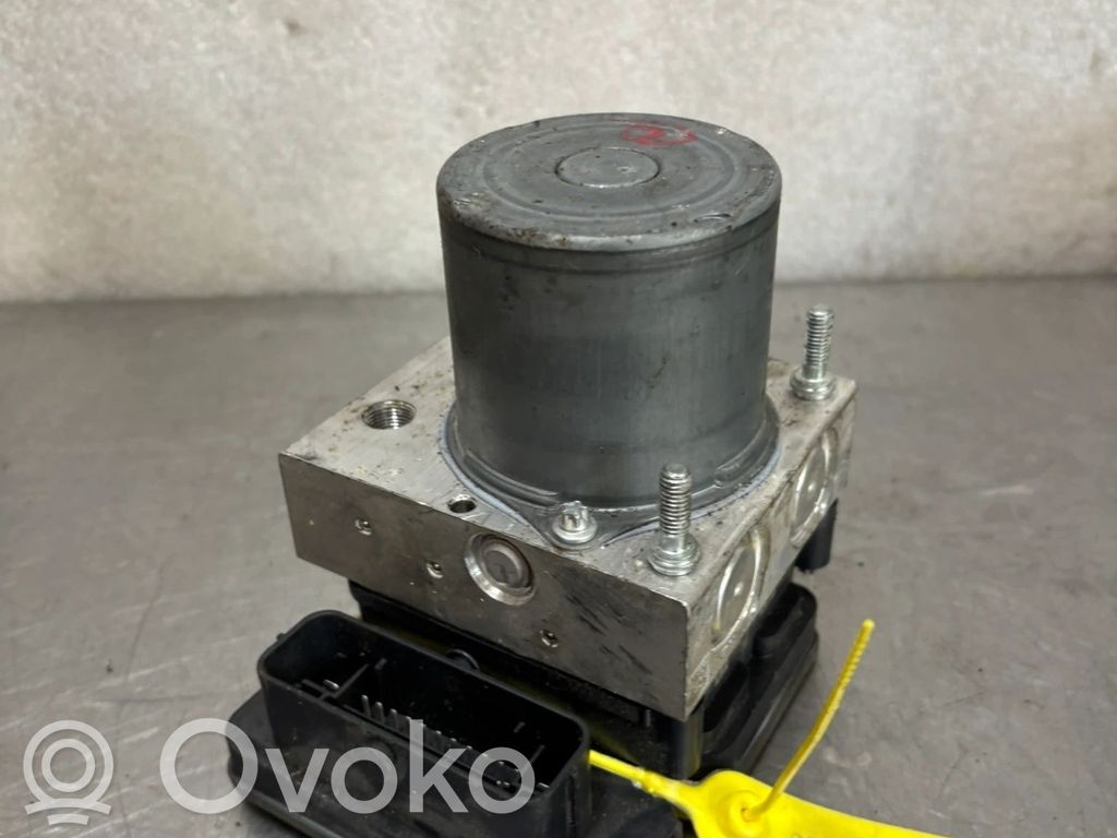 Renault Arkana Master brake cylinder 