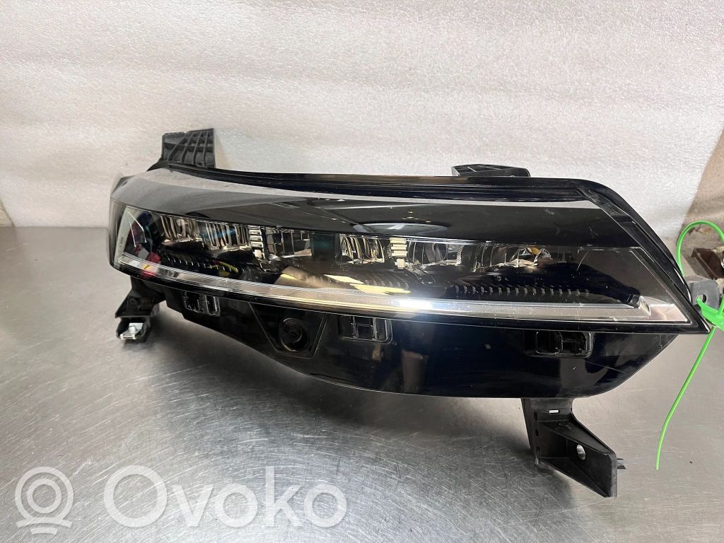 Renault Megane E-Tech Headlight/headlamp 