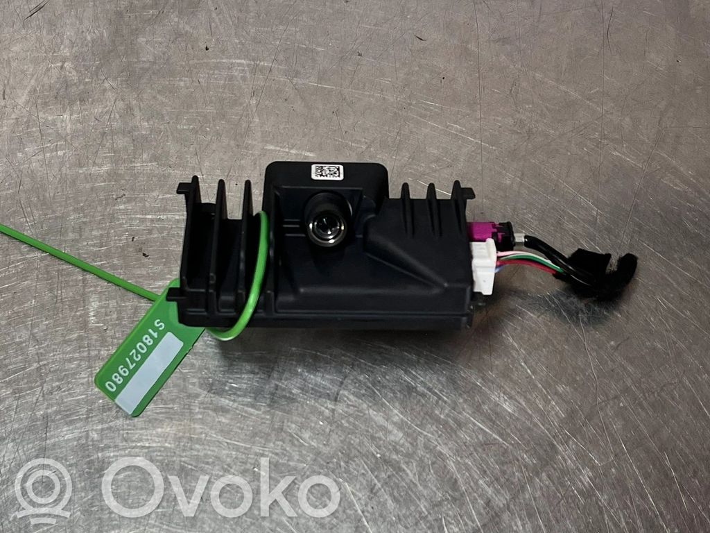 Renault Austral Trunk lid opening control unit 