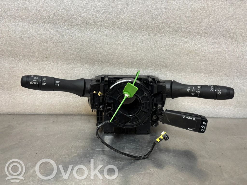 Dacia Duster III Other switches/knobs/shifts 
