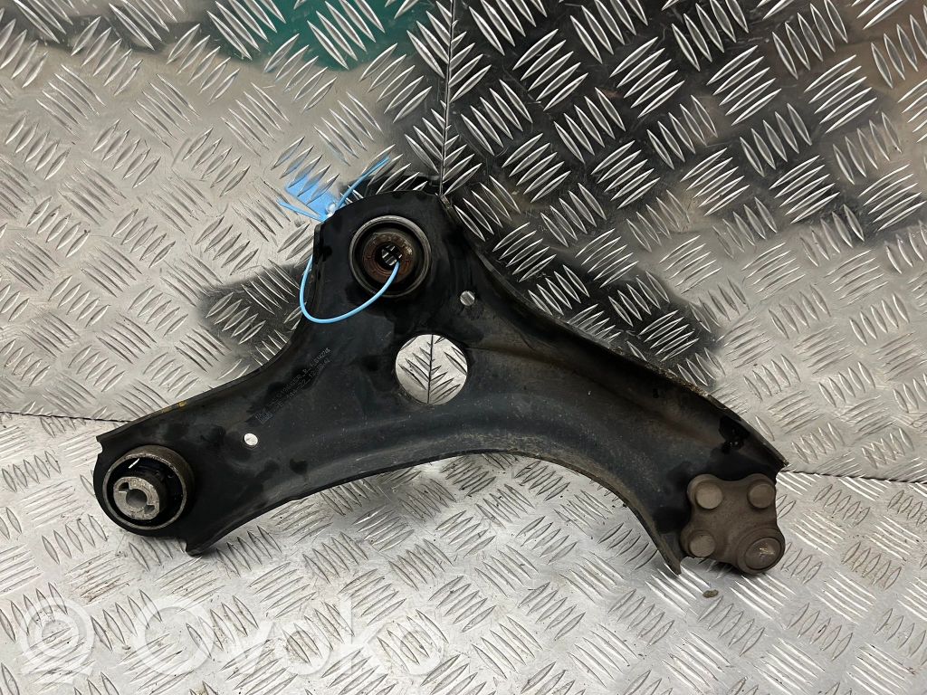 Renault Clio V Rear wheel hub 