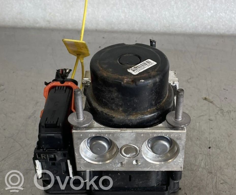 Toyota Yaris Master brake cylinder 
