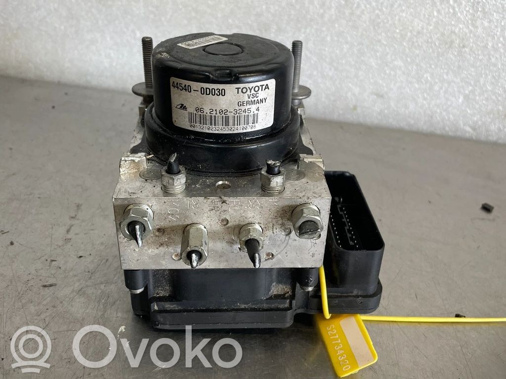 Toyota Yaris Główny cylinder hamulca 