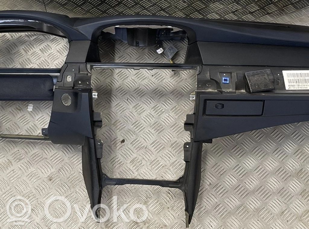 Панель   DOBMW5E60E61