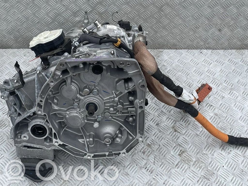Dacia Duster III Manual 5 speed gearbox 