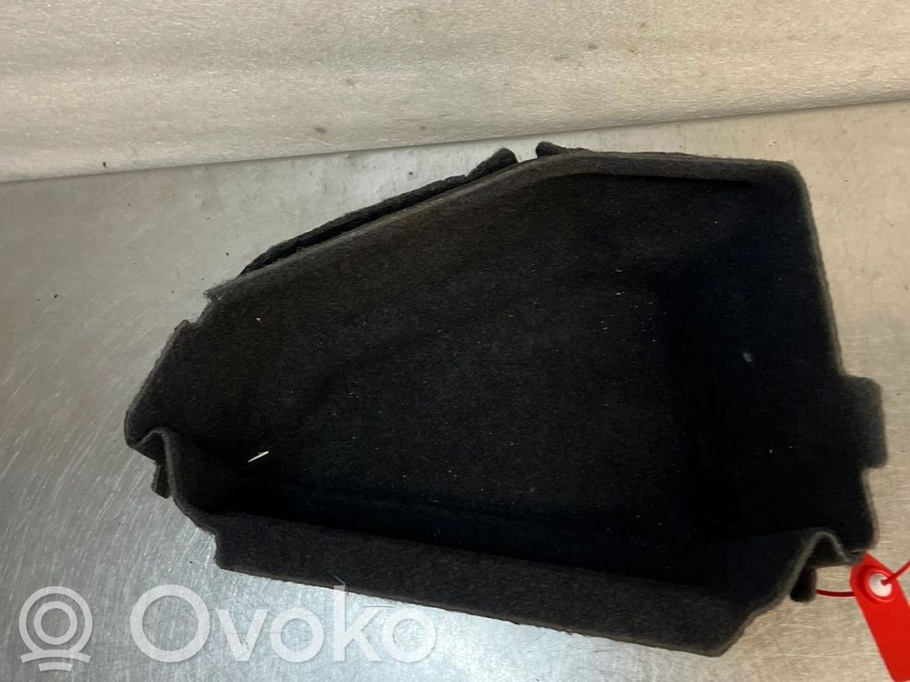 Porsche Taycan 9J1 Inne elementy wykończenia bagażnika 