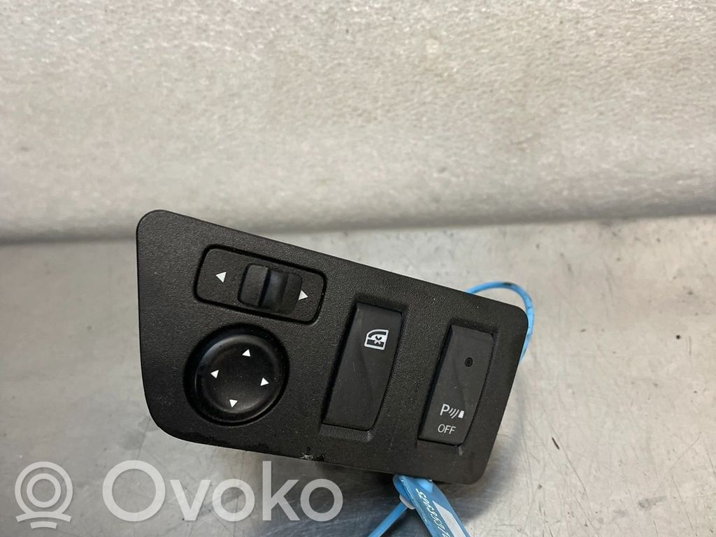 Dacia Spring Muut kytkimet/nupit/vaihtimet 