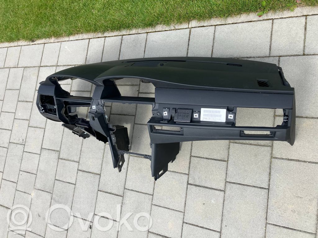 BMW 5 E60 E61 Kojelauta 