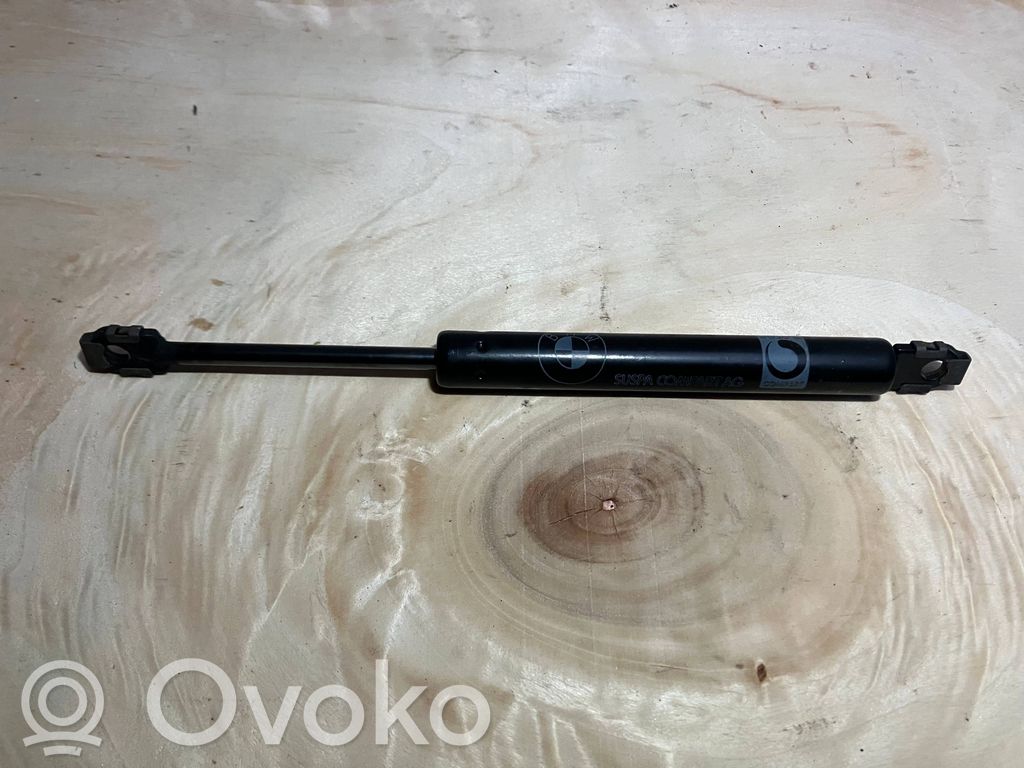 BMW 7 E38 Handschuhfach 