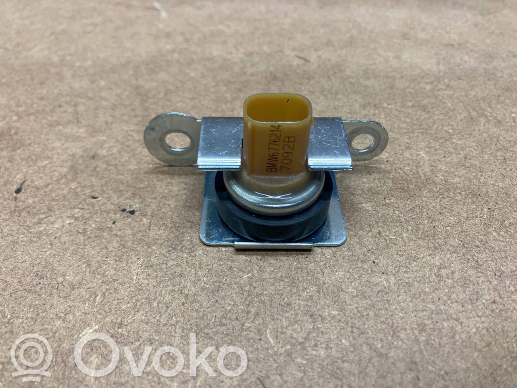 Acceleration sensor   6776214,7092B