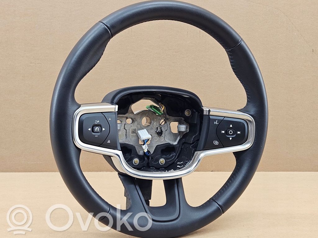 Volvo XC40 Stūre 