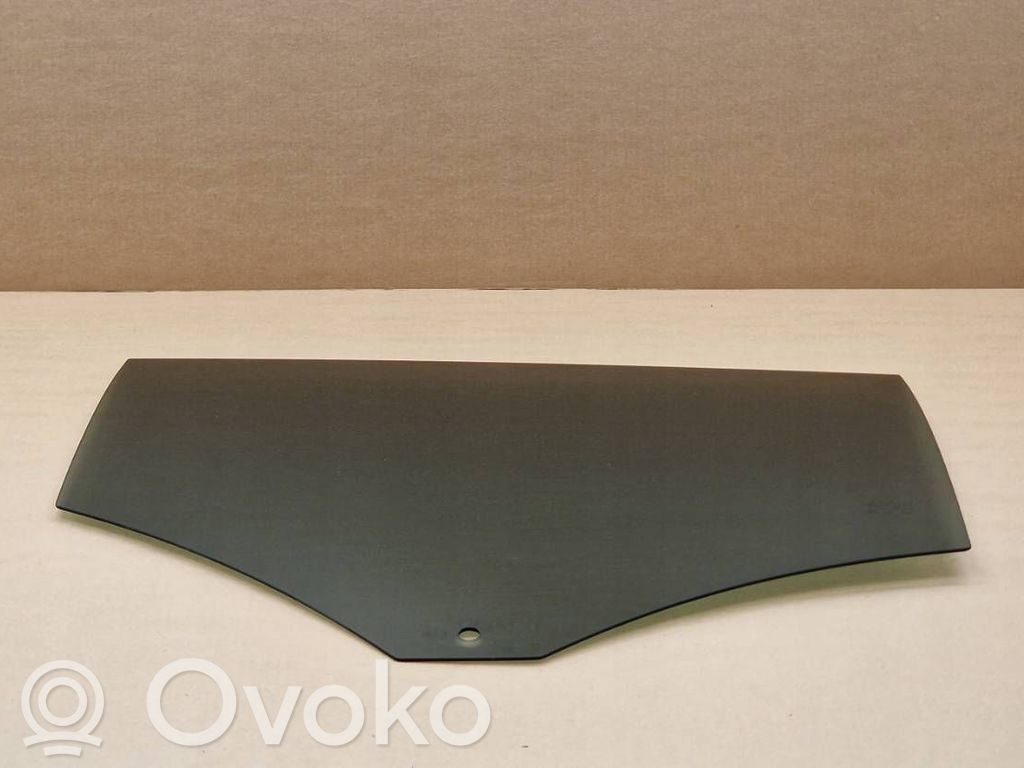 Lynk & co 01 Luna de la puerta trasera 