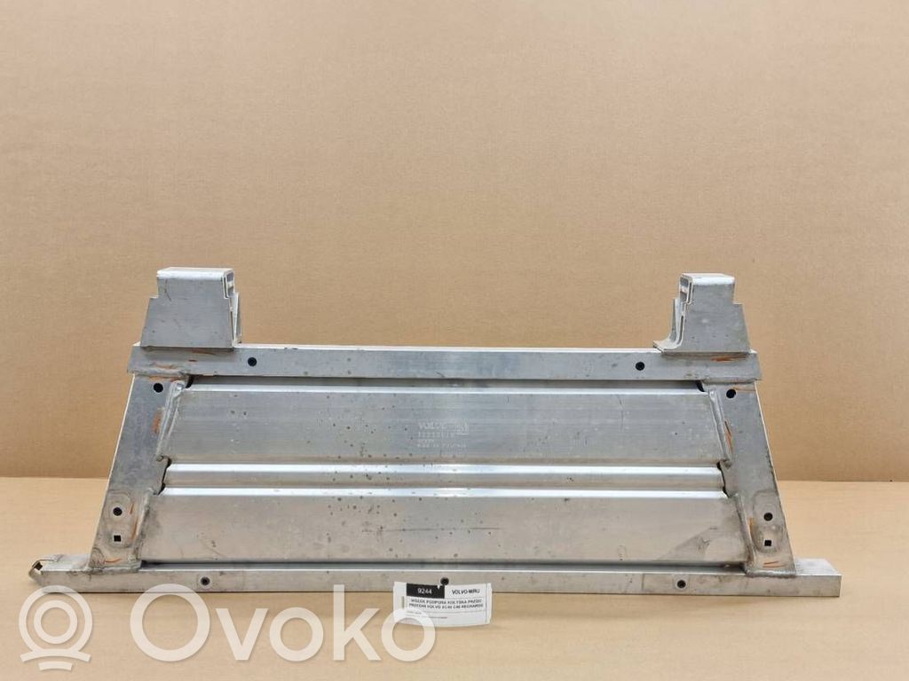 Volvo C40 Front differential mounting bracket 