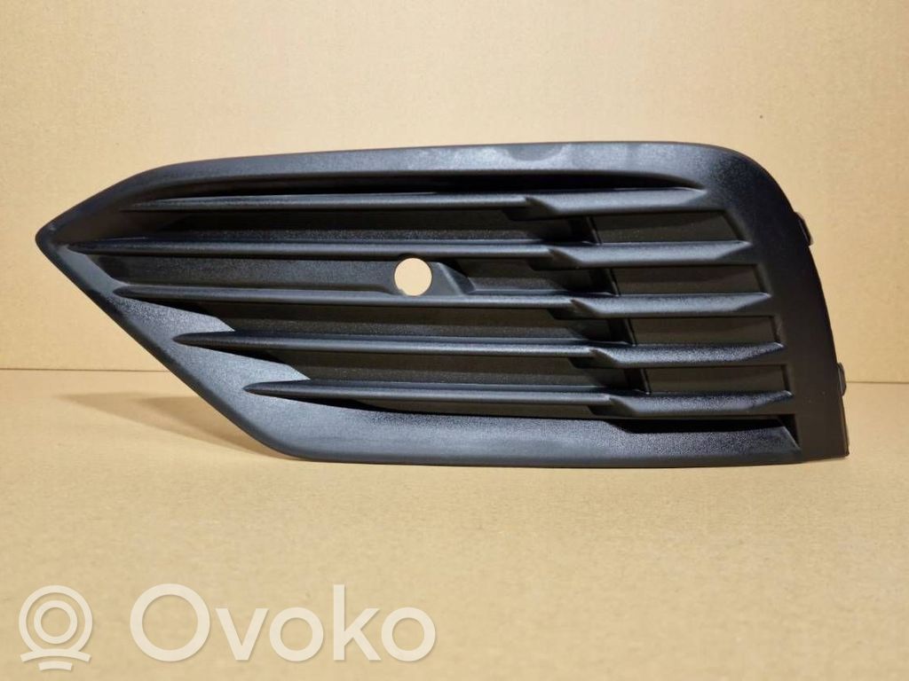 Volvo S60 Kratka dolna zderzaka przedniego 