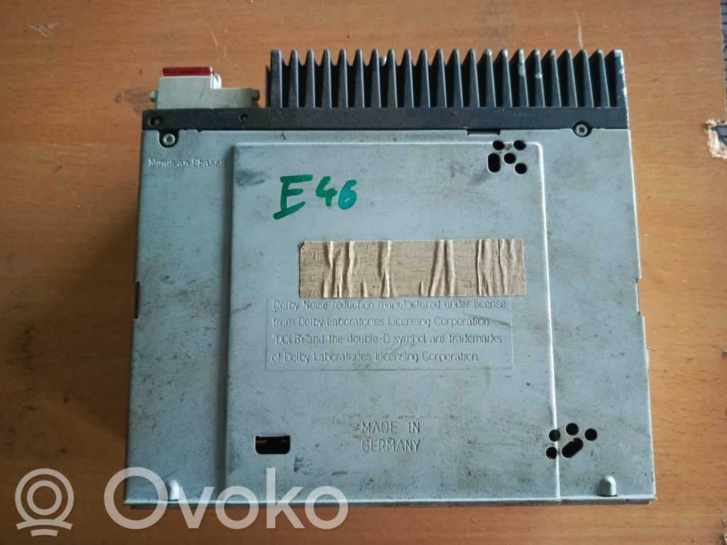 BMW 3 E46 Antenos stiprintuvas 