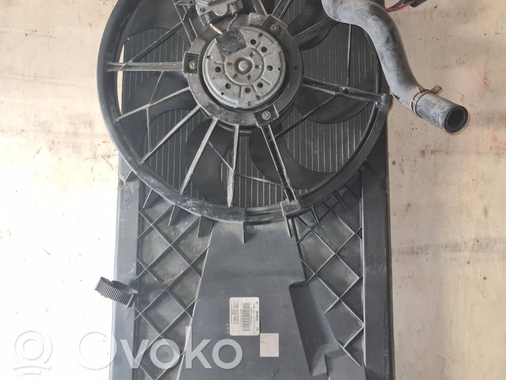 Ford Focus Elektrisks radiatoru ventilators 