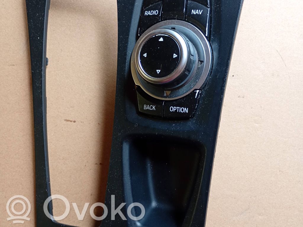 Head unit multimedia control   9205177,033625106,0809000049915001