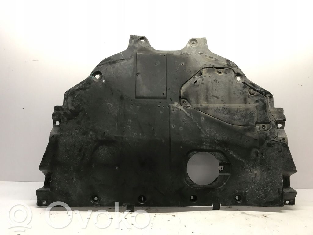 Mazda 3 II Engine splash shield/under tray 