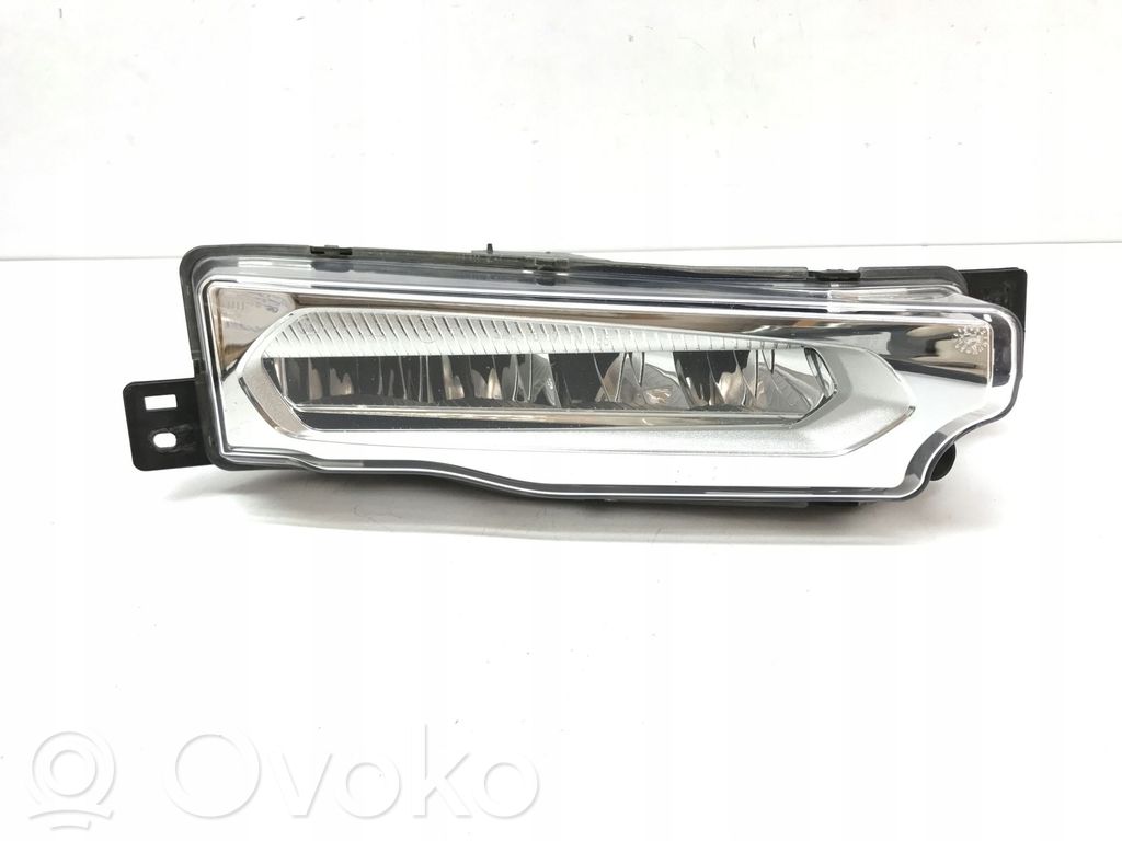BMW X3 G01 Miglas lukturis priekšā 