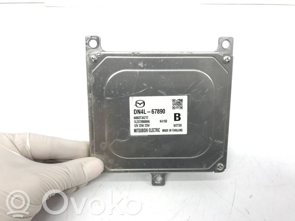 Mazda MX-30 LED vadības modulis 
