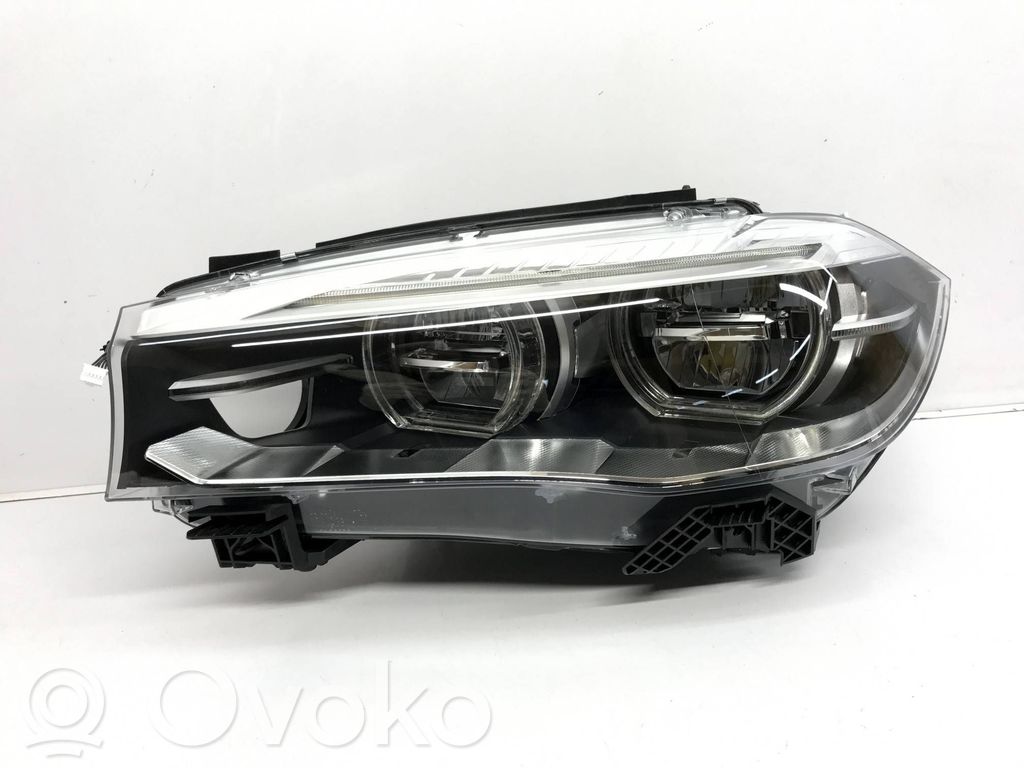 BMW X5 F15 Lampa przednia 