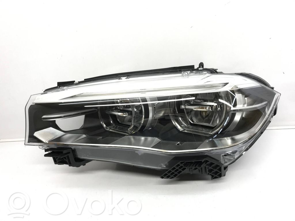 BMW X5 F15 Lampa przednia 