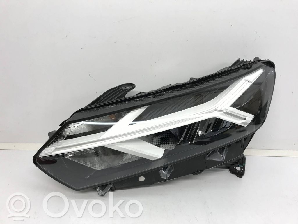 Dacia Jogger Lampa przednia 
