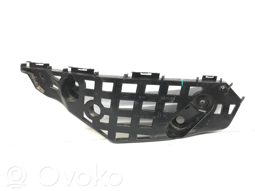 Toyota Highlander XU70 Uchwyt / Mocowanie zderzaka przedniego 