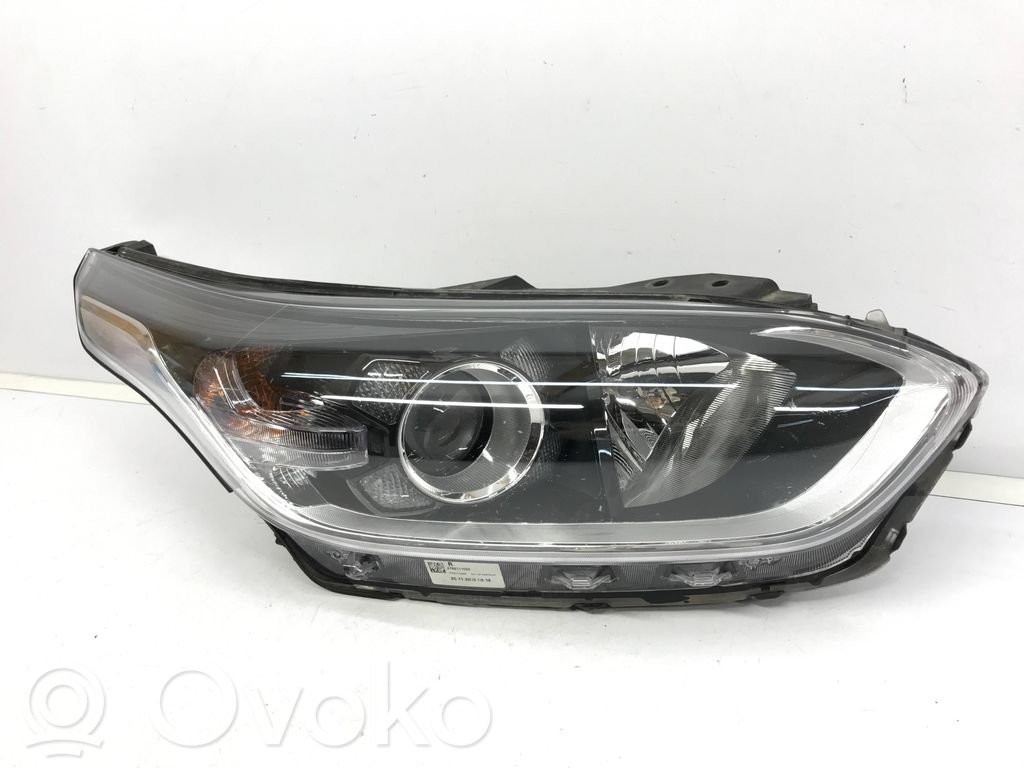 KIA Ceed Headlight/headlamp 