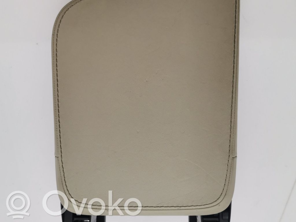 Volvo XC90 Armrest 