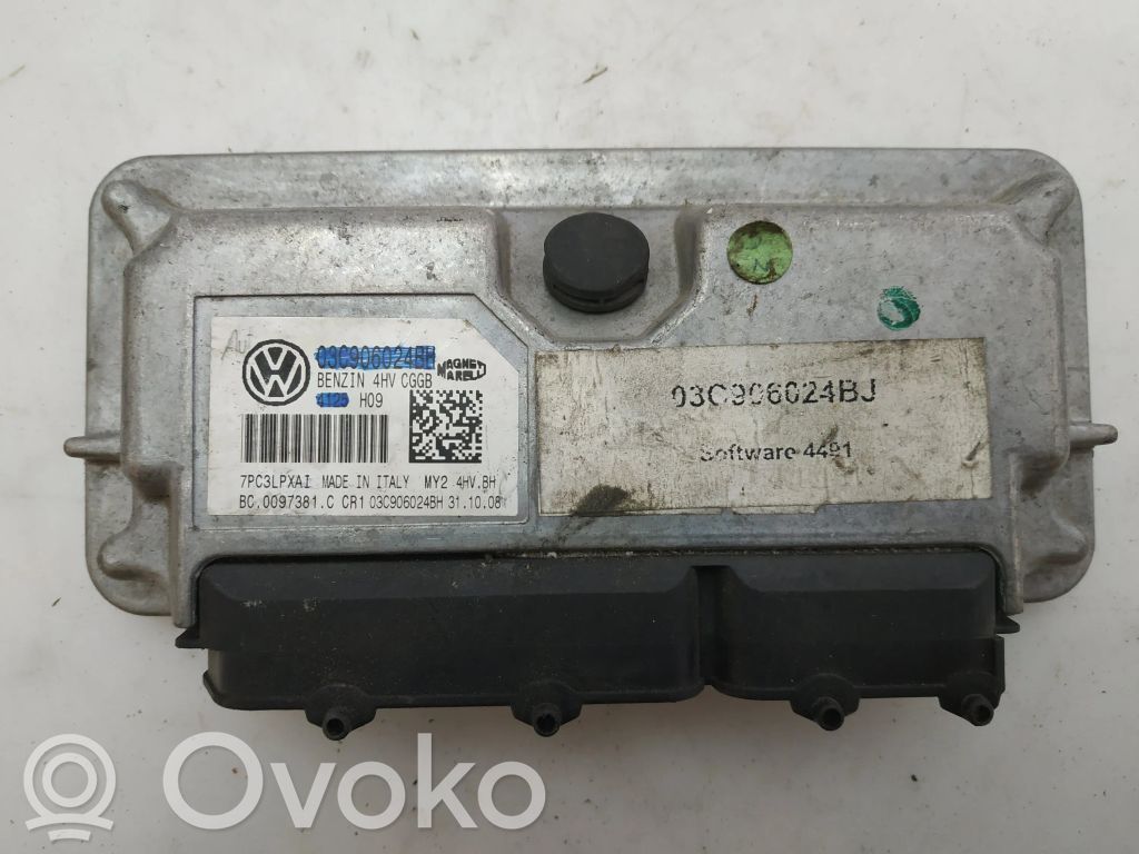 Volkswagen Polo V 6R Engine control unit/module 