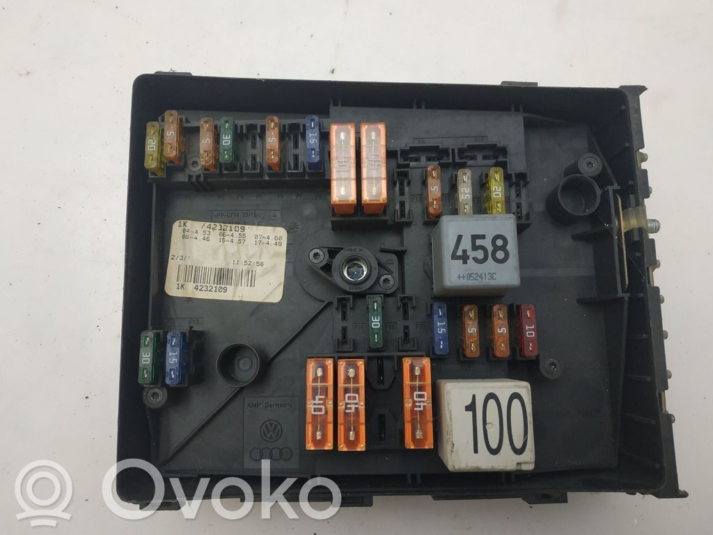 Volkswagen Caddy Fuse box set 