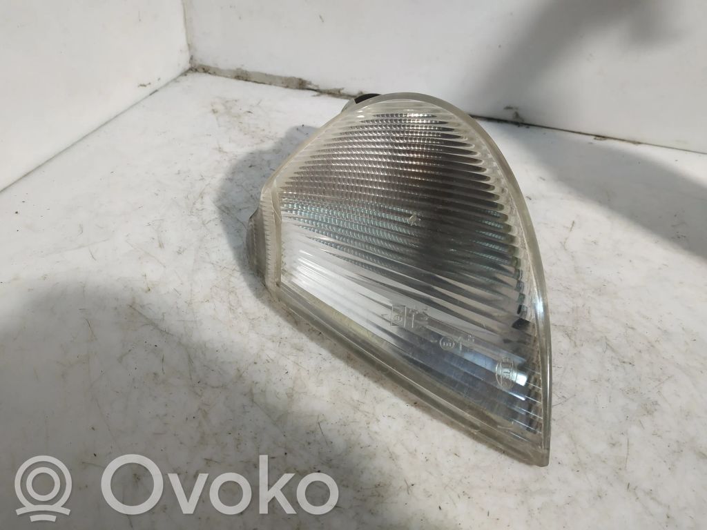 Renault Laguna I Frontblinker 