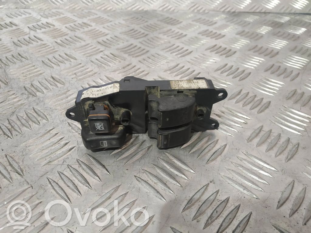 Toyota Corolla E120 E130 Electric window control switch 