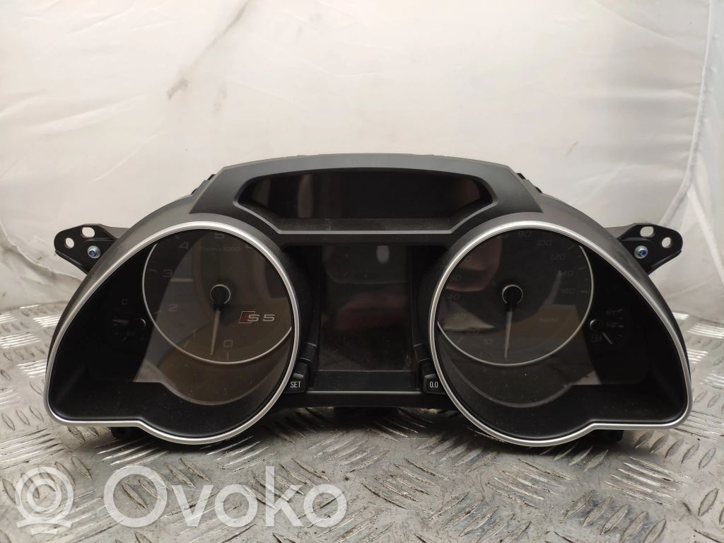 Audi A5 Sportback 8TA Speedometer (instrument cluster) 