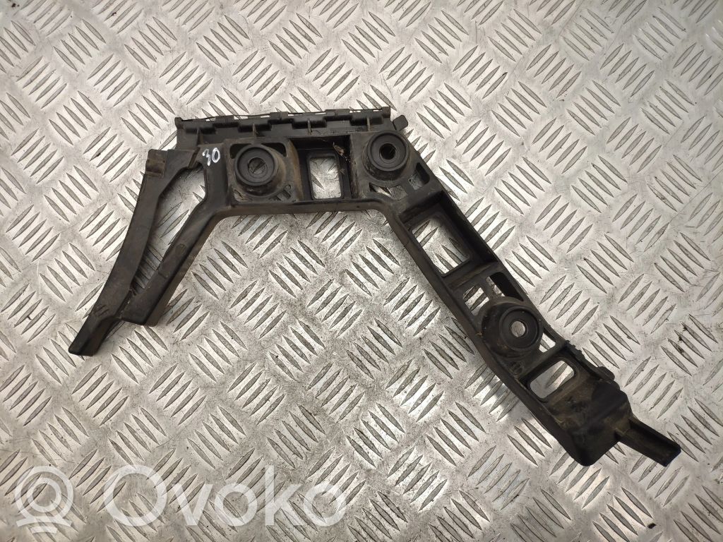 Volkswagen Golf VI Uchwyt / Mocowanie zderzaka tylnego 