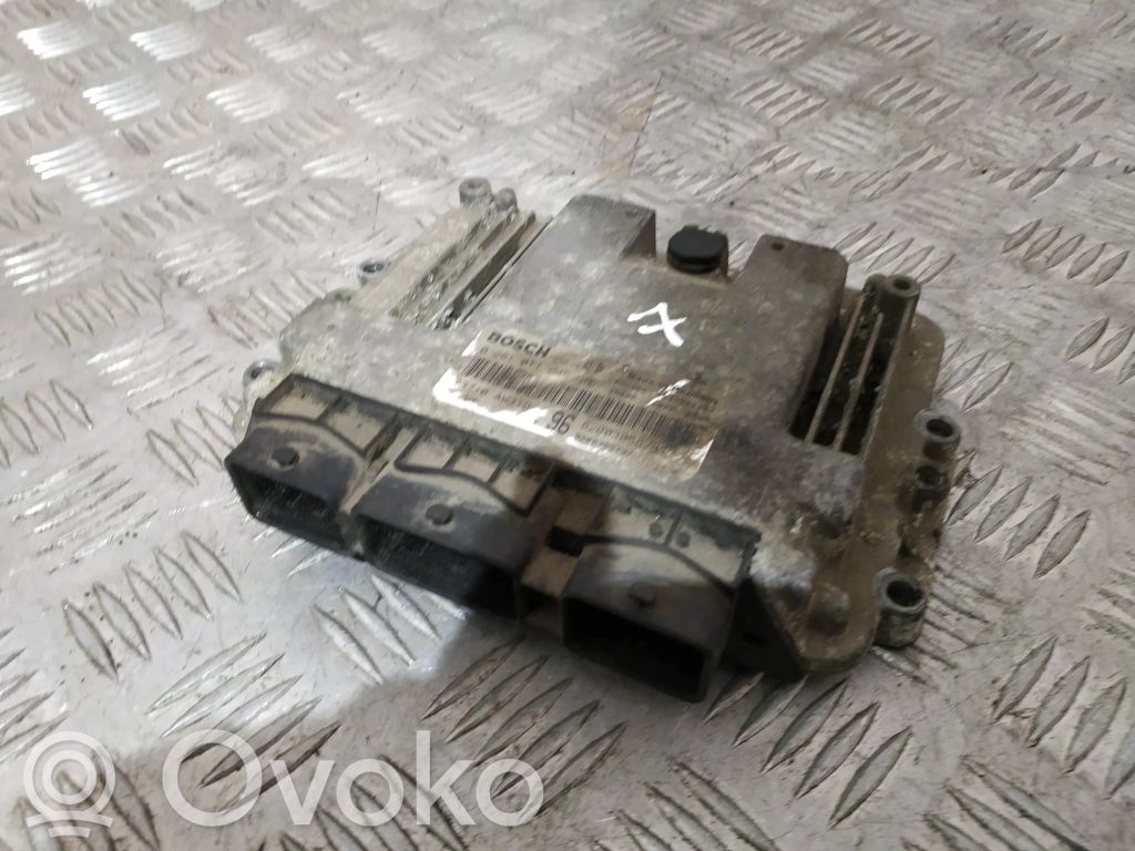 Nissan Primera Engine control unit/module 