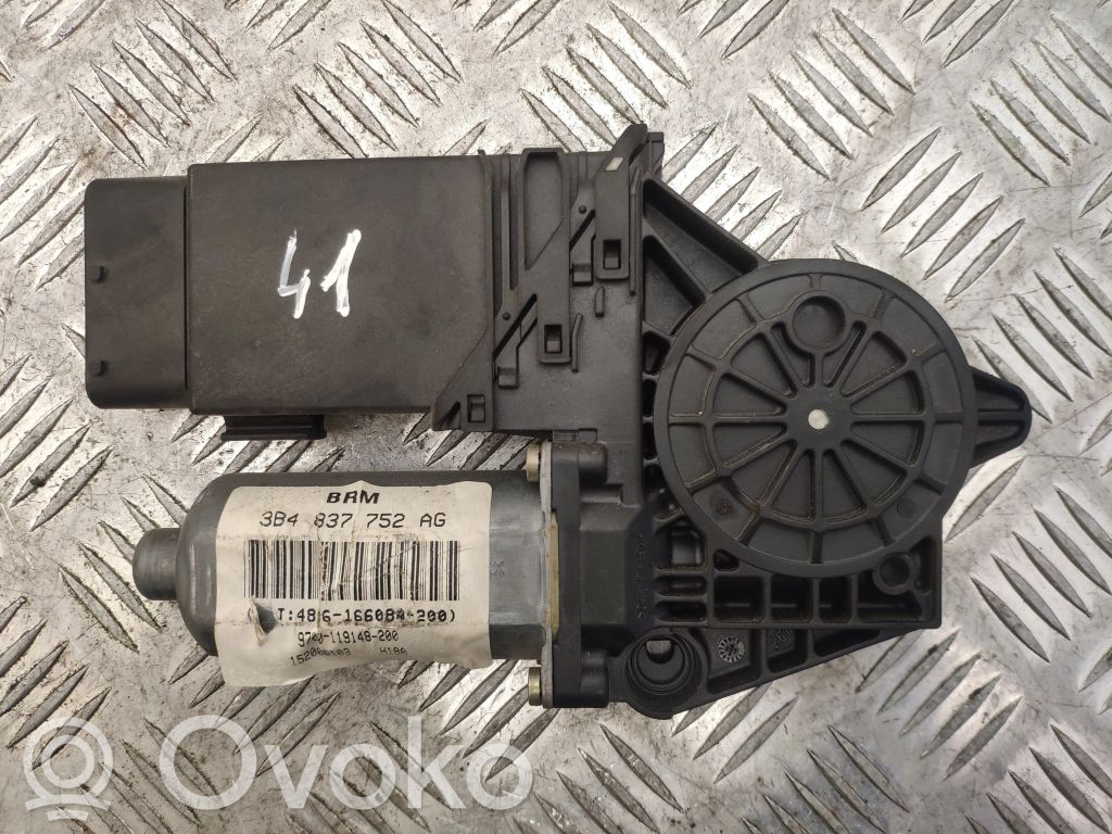 Volkswagen PASSAT B5 Motor macara geam ușă față 
