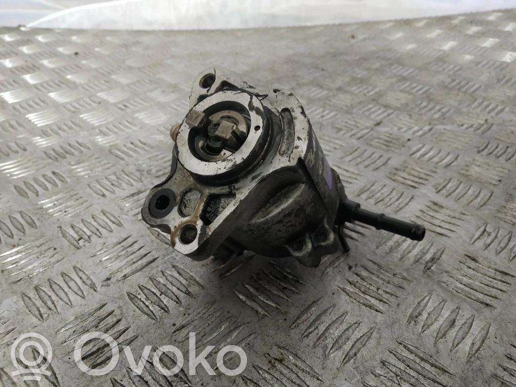 Toyota Corolla Verso E121 Bomba de vacío 