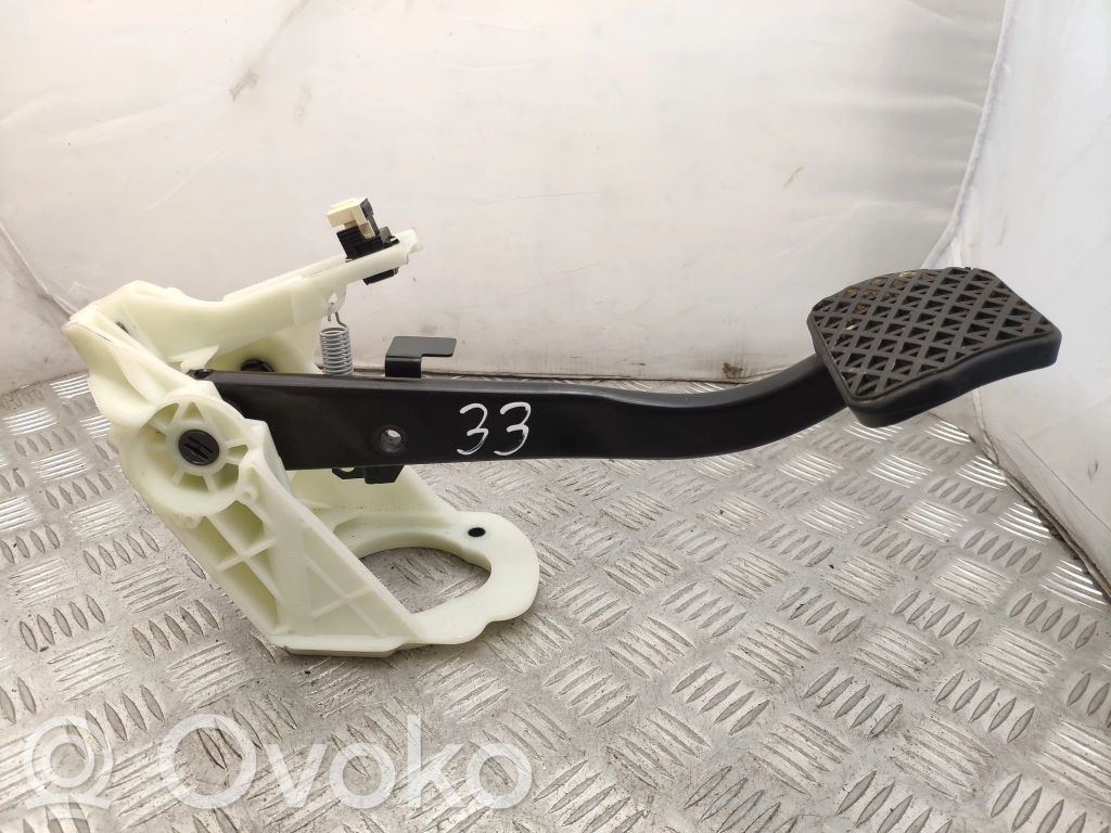 BMW 3 F30 F35 F31 Pedał hamulca 