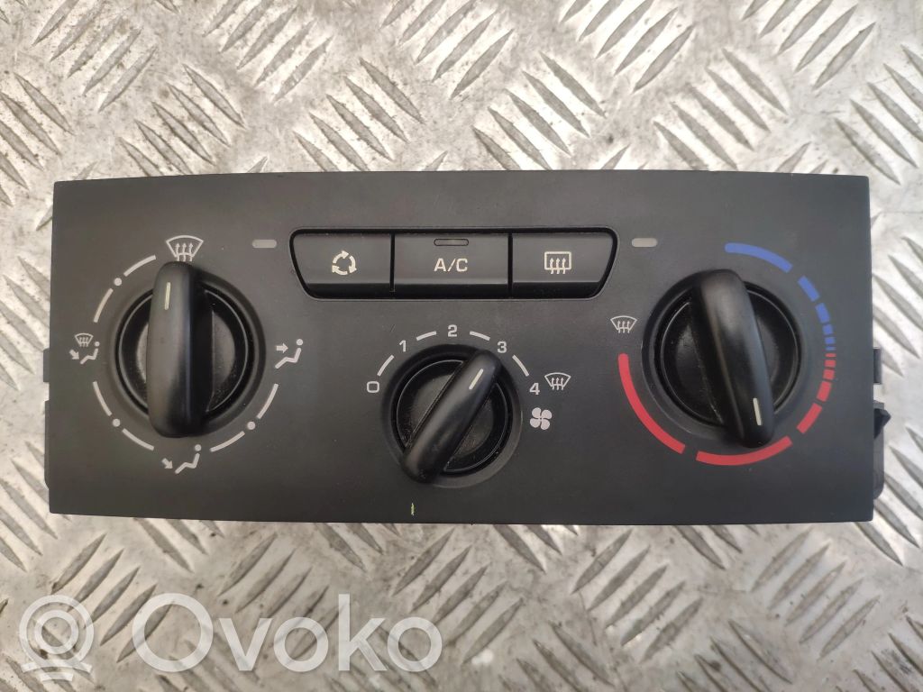 Peugeot 207 Interior fan control switch 